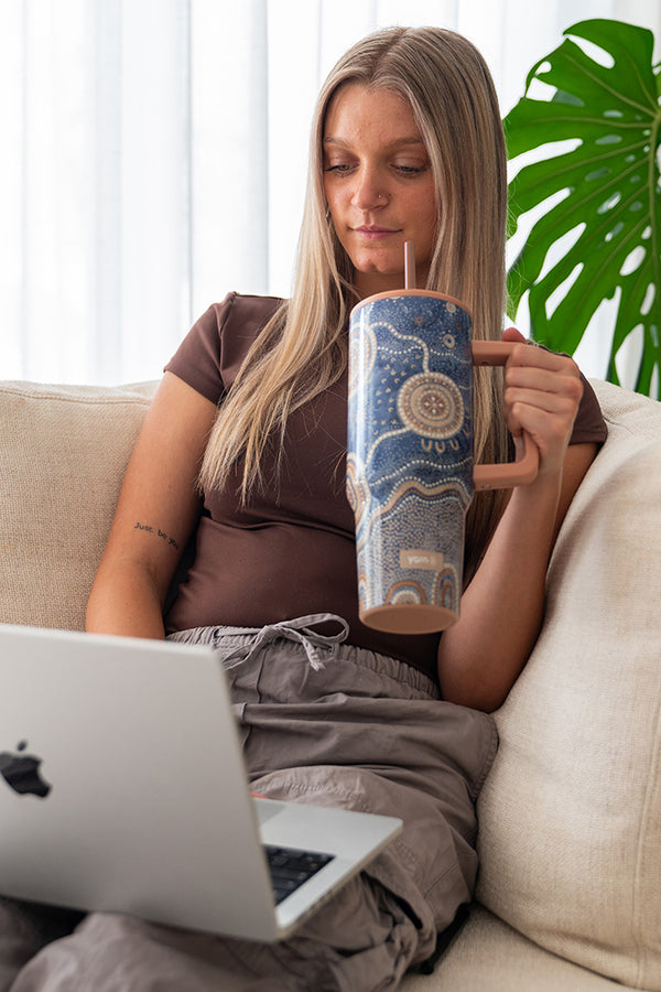 Yilawura (Night) 1.2L Stainless Steel Travel Tumbler