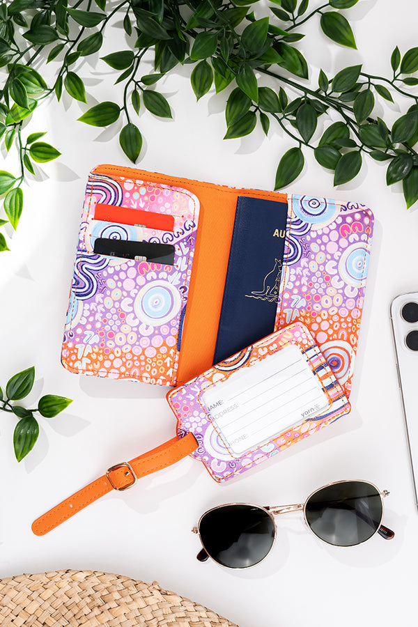 Ngootyoong (Joy) Passport Holder & Luggage Tag Boxed Set