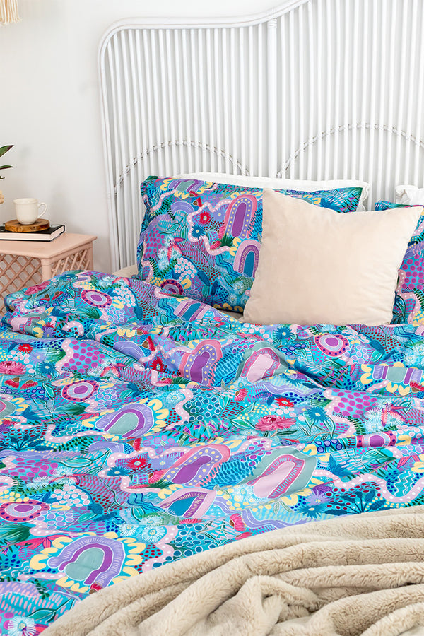 A Chapter Closing 100% Cotton Quilt Cover Set