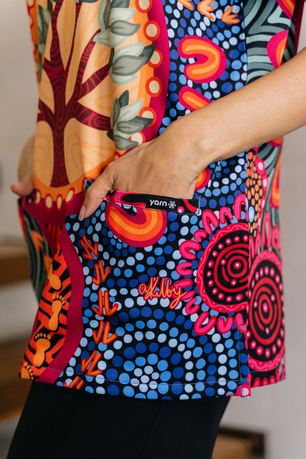 Wurung (Branches) Women's Three Pocket Scrub Top