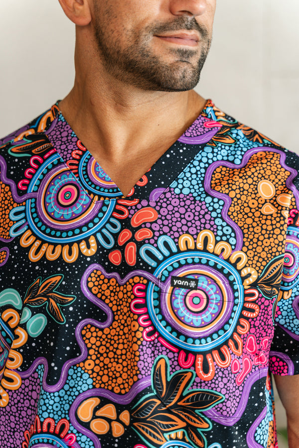 Celebration Unisex Three Pocket Scrub Top