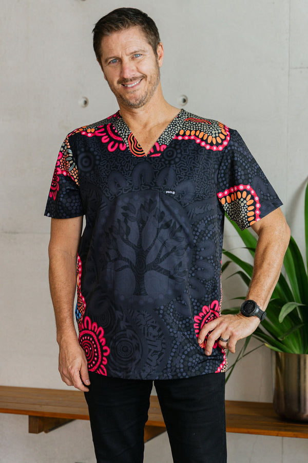 Wurung (Branches) Essence Unisex Three Pocket Scrub Top