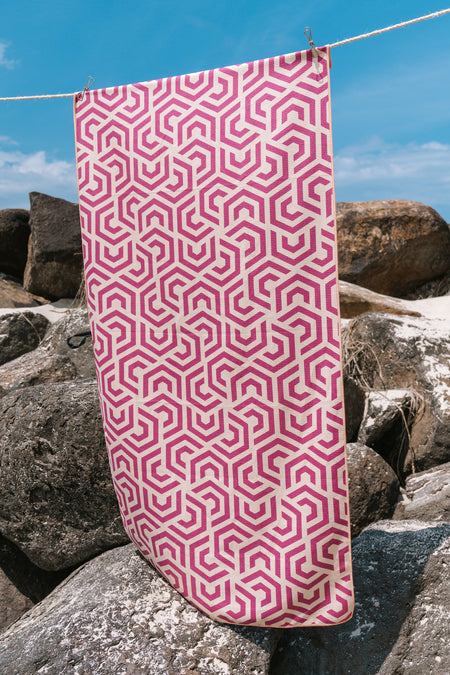 Salt & Soul Sand Free rPET Beach Towel (80x160cm)