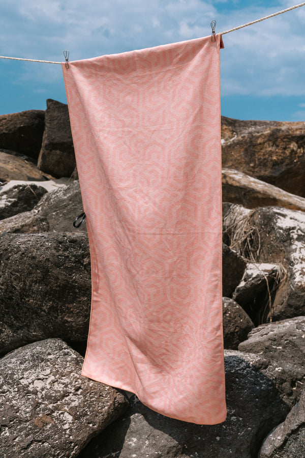 Brighter Days Sand Free rPET Beach Towel (80x160cm)