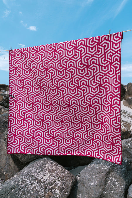 Djeran Sand Free rPET Beach Towel (160x160cm)