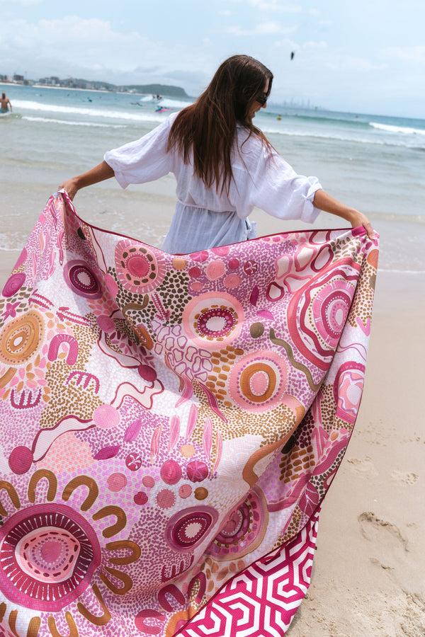 Djeran Sand Free rPET Beach Towel (160x160cm)