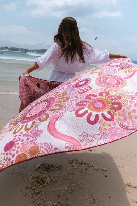 Djeran Sand Free rPET Beach Towel (160x160cm)