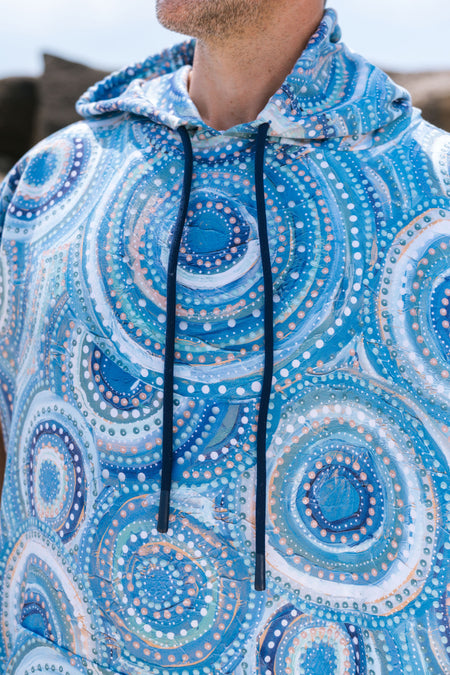 Nirrangi Beach Poncho