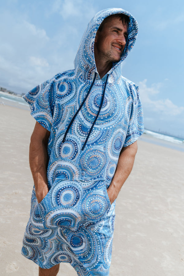 Nirrangi Beach Poncho