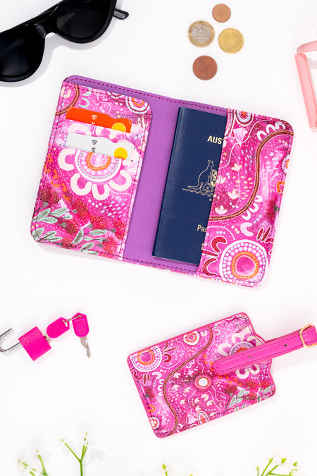 Gumnut Gazing Passport Holder & Luggage Tag Boxed Set
