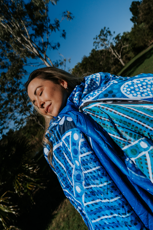 Ocean Turtles Outdoor Puff Blanket