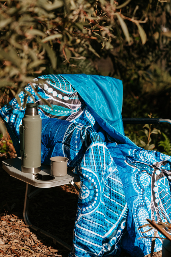 Ocean Turtles Outdoor Puff Blanket