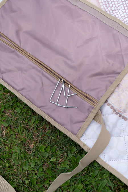 Connections XL Sand Free Premium Quilted Picnic Rug (200cm x 200cm)