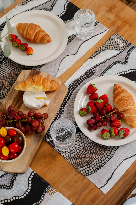 Warlangen (First Rain Storm) Linen Blend Placemat (4 Pack)