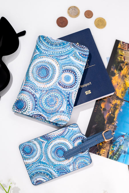 Nirrangi Passport Holder & Luggage Tag Boxed Set