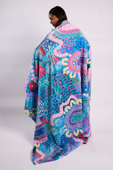 A Chapter Closing Flannel Throw Blanket (150cm x 200cm)