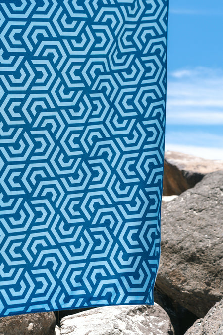 Nirrangi Sand Free rPET Beach Towel (80x160cm)