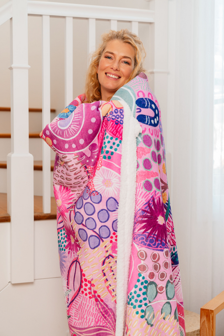 Flowers Along The River Sherpa Throw Blanket (150cm x 200cm)