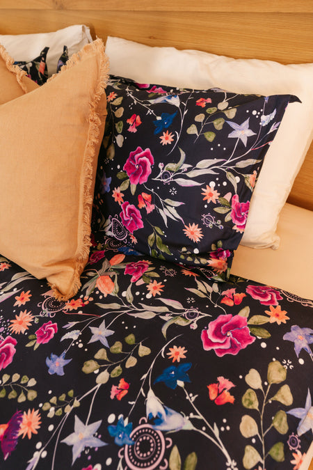 Midnight Bouquet 100% Cotton Quilt Cover Set