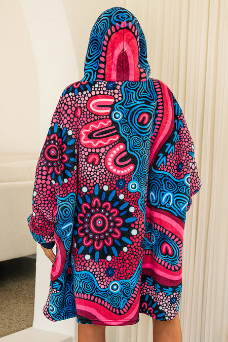 Badhiin Oversized Hooded Blanket