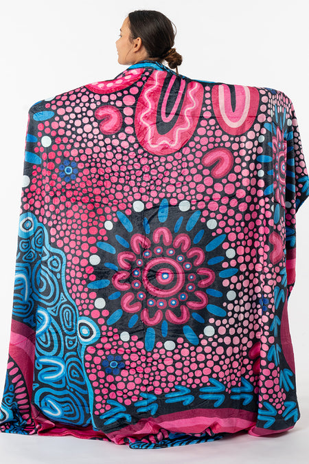 Badhiin Flannel Throw Blanket (150cm x 200cm)