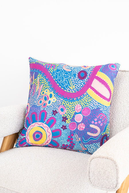 Djilba Linen Cushion Cover (45cm x 45cm)