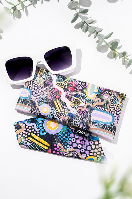 Invisible String Glasses Case (w/ Cleaning Cloth)