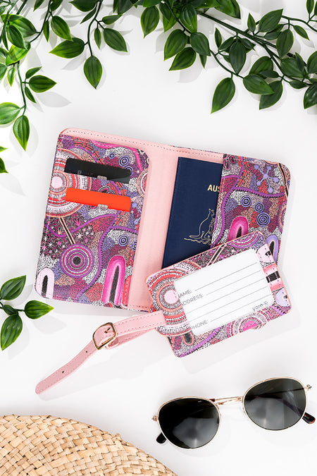 Pink Colours Passport Holder & Luggage Tag Boxed Set