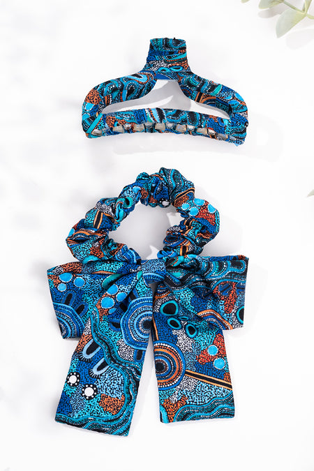 Calm Place Bow Scrunchie & Curved Claw Clip