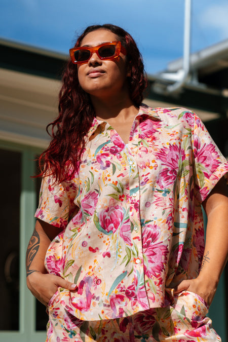 Spring Essence 100% Linen Short Sleeve Relaxed Women's Shirt
