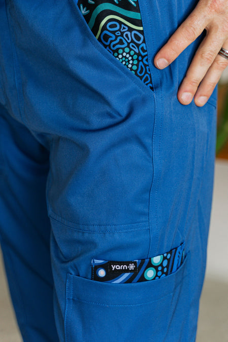 Wumbi Unisex Cargo Scrub Pants