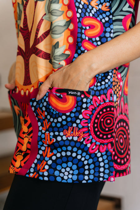 Wurung (Branches) Women's Three Pocket Scrub Top