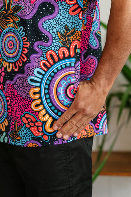 Celebration Unisex Three Pocket Scrub Top