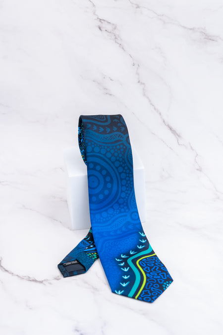 Wumbi Gift Box (Tie, Pocket Square, Cufflinks)