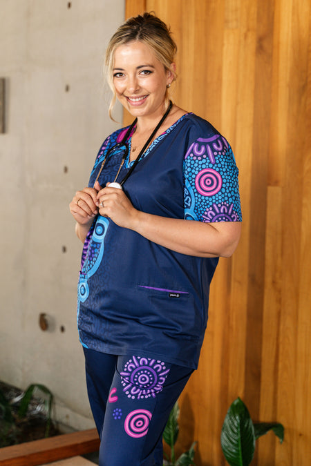 Flourish Women’s Three Pocket Scrub Top