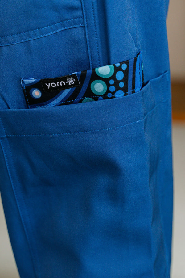 Wumbi Unisex Cargo Scrub Pants