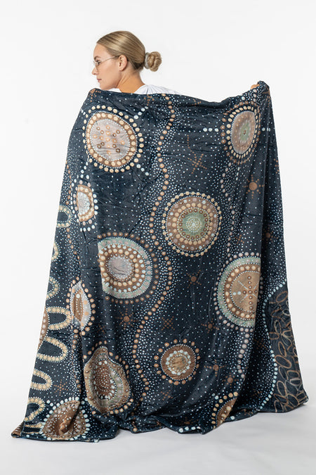 Marang Ngurung (Good Night) Flannel Throw Blanket (150cm x 200cm)