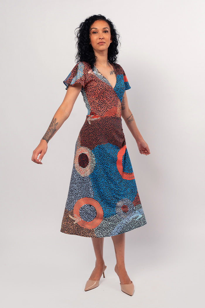 Aboriginal Art Clothing-Ngarlikurlangu (Circles) Women's Ruched Waist Midi Dress-Yarn Marketplace